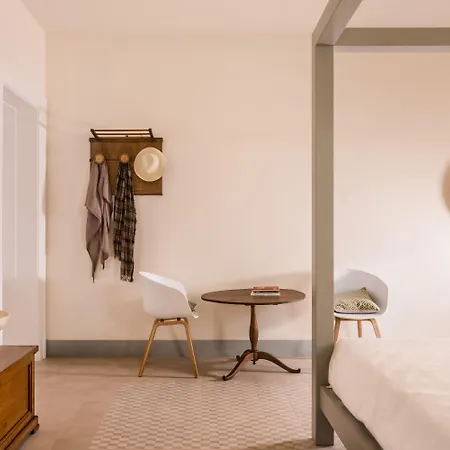 Vinilia Wine マンドゥーリア