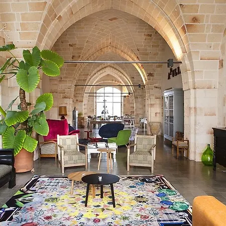 ホテル Vinilia Wine マンドゥーリア