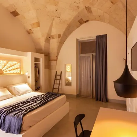 Vinilia Wine 4* マンドゥーリア