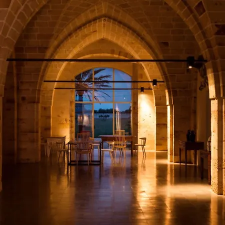 Vinilia Wine 4*