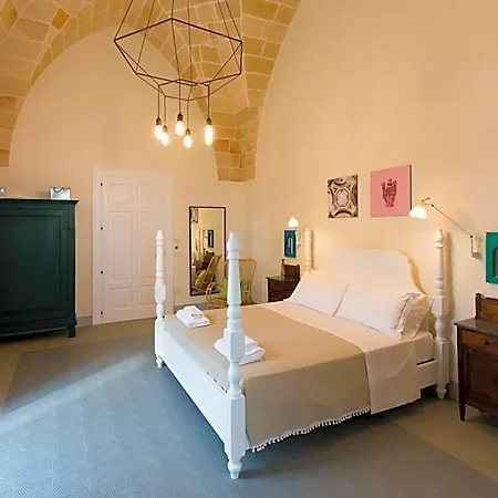 Vinilia Wine 4*
